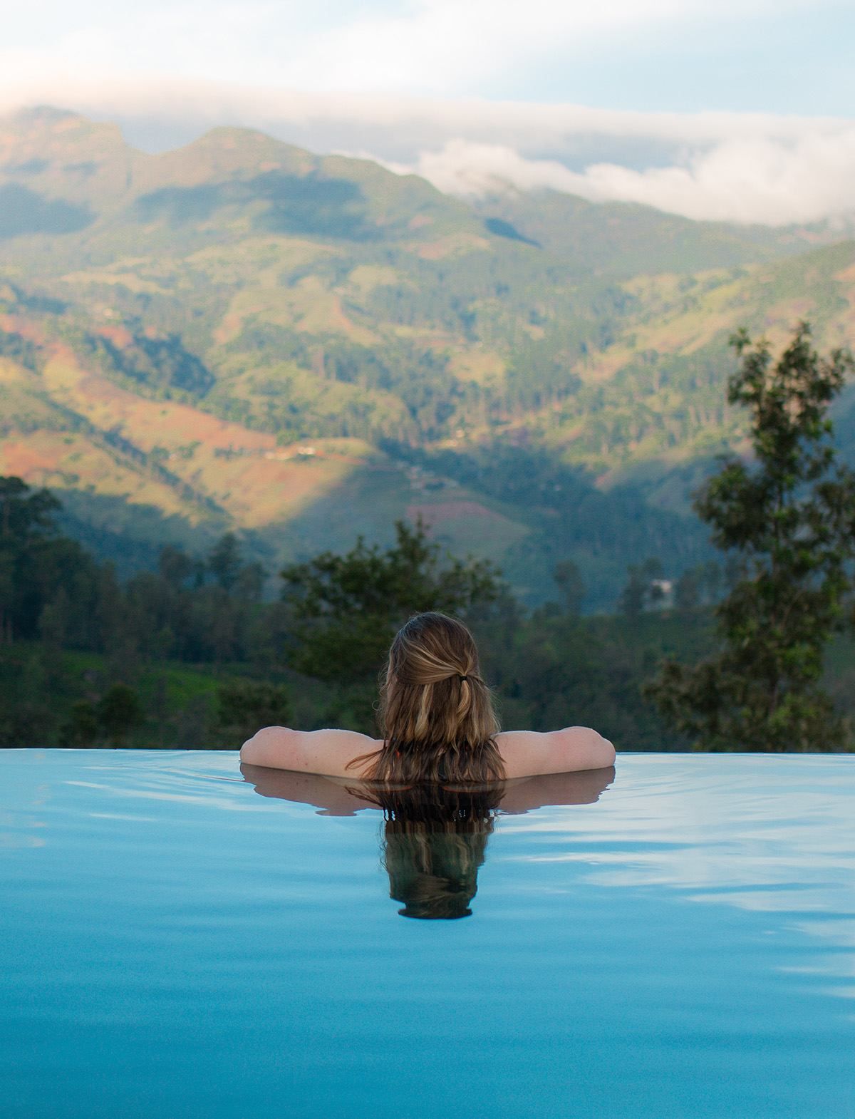 piscina esterna giardino hotel